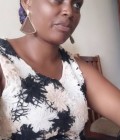 Rencontre Femme Cameroun à Yaoundé : Marie pierre, 42 ans